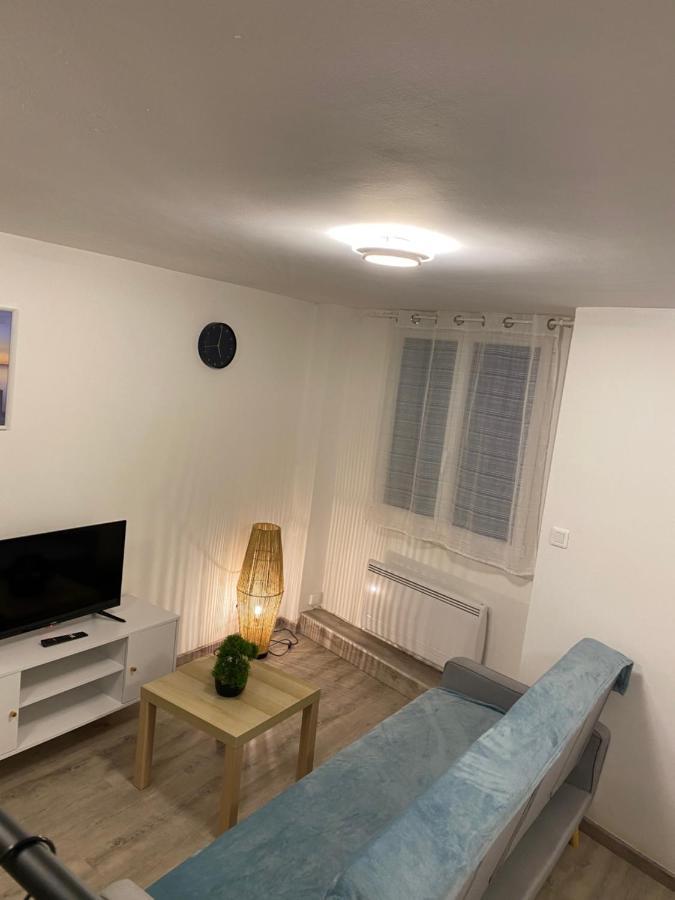 Studio Confortable Au Centre De Manosque Eksteriør billede